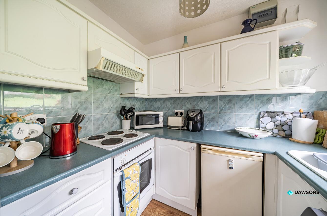 Oxwich Leisure Park, Oxwich, Swansea, SA3 1LS